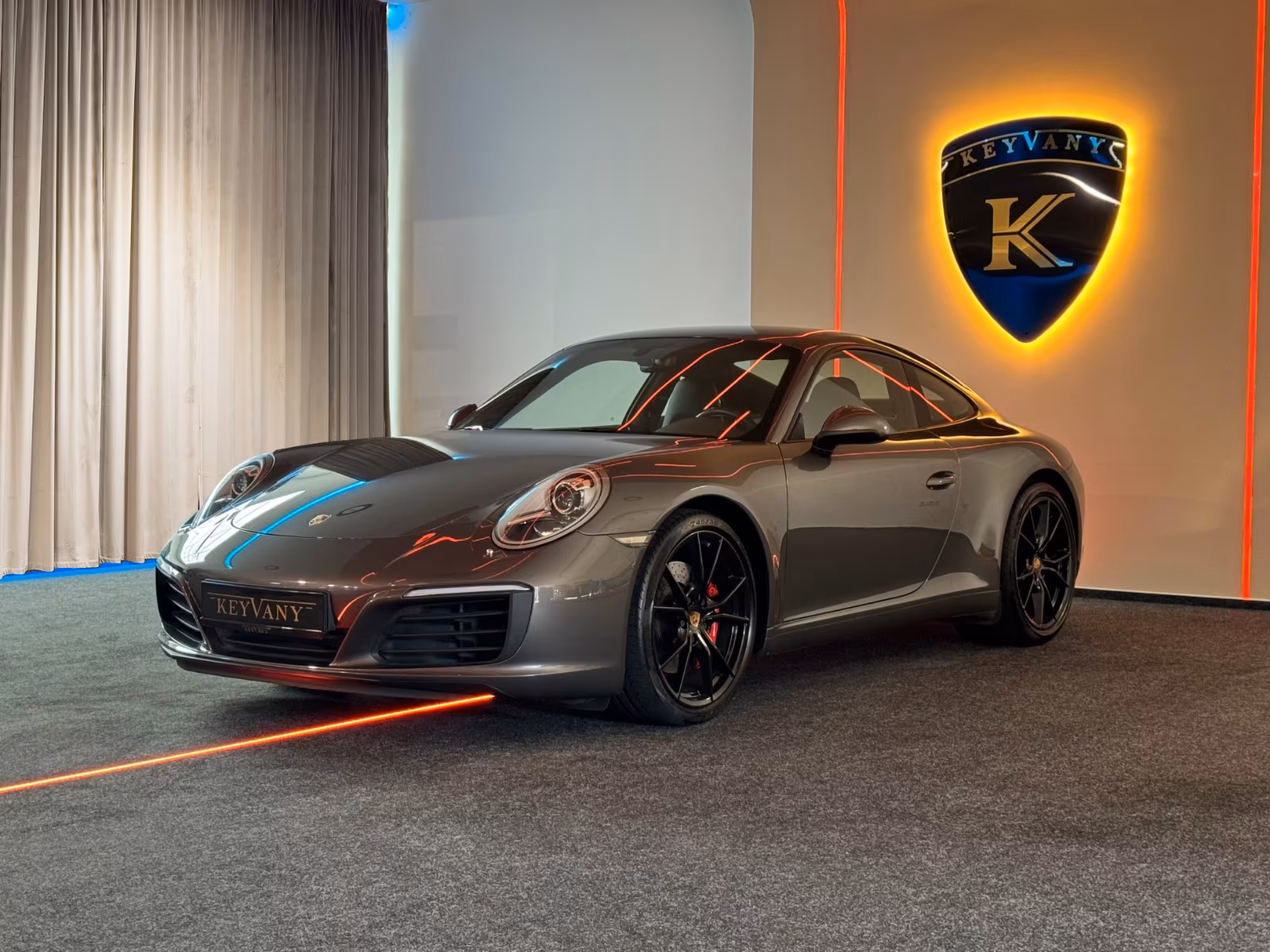 Porsche 991.II CARRERA S/SCHALTER/CARBON/PDLS/PCM/1.HAND