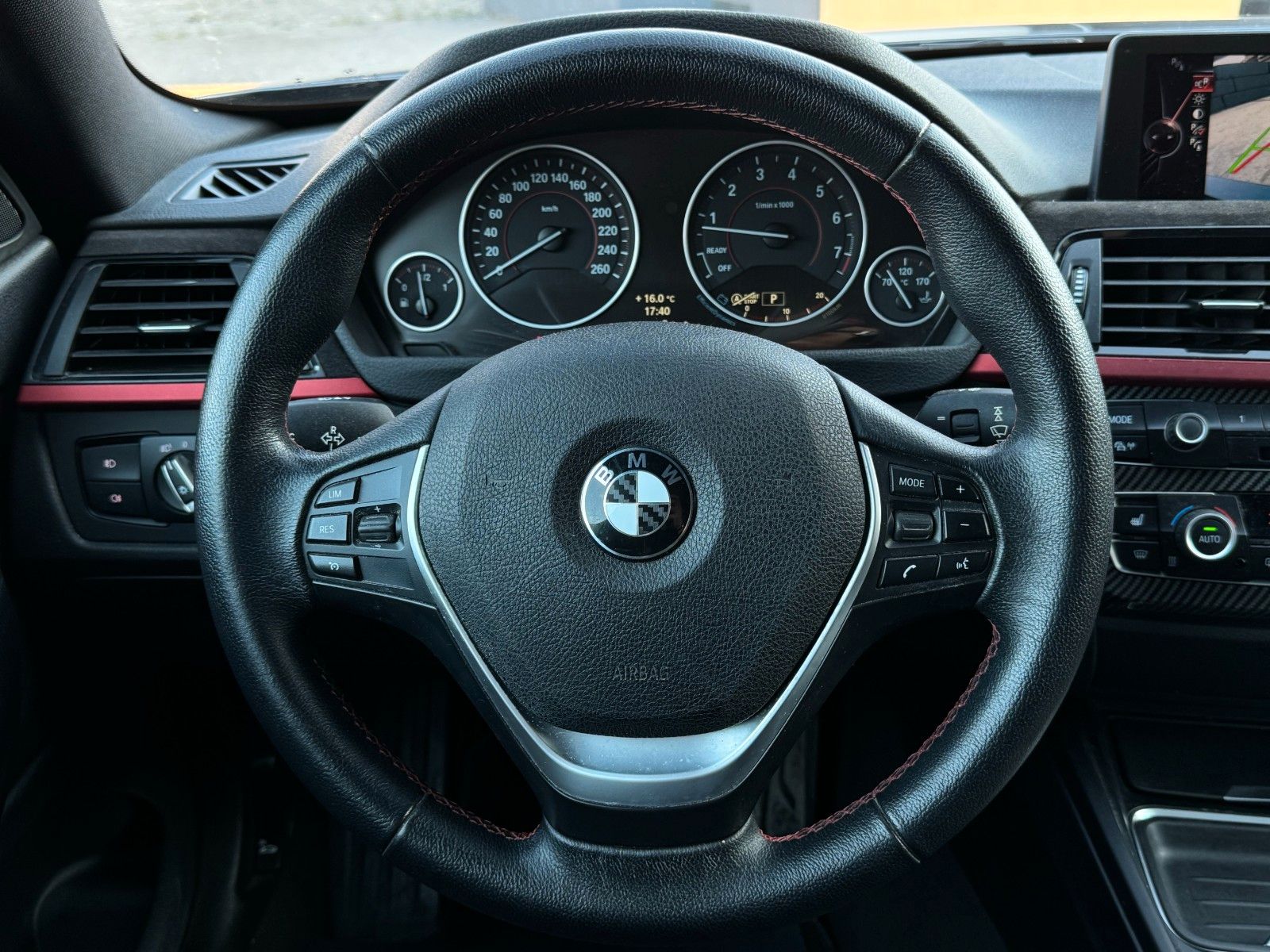Fahrzeugabbildung BMW 420i Coupé Sport Line Carbon M-Spiegel Bi-Xenon