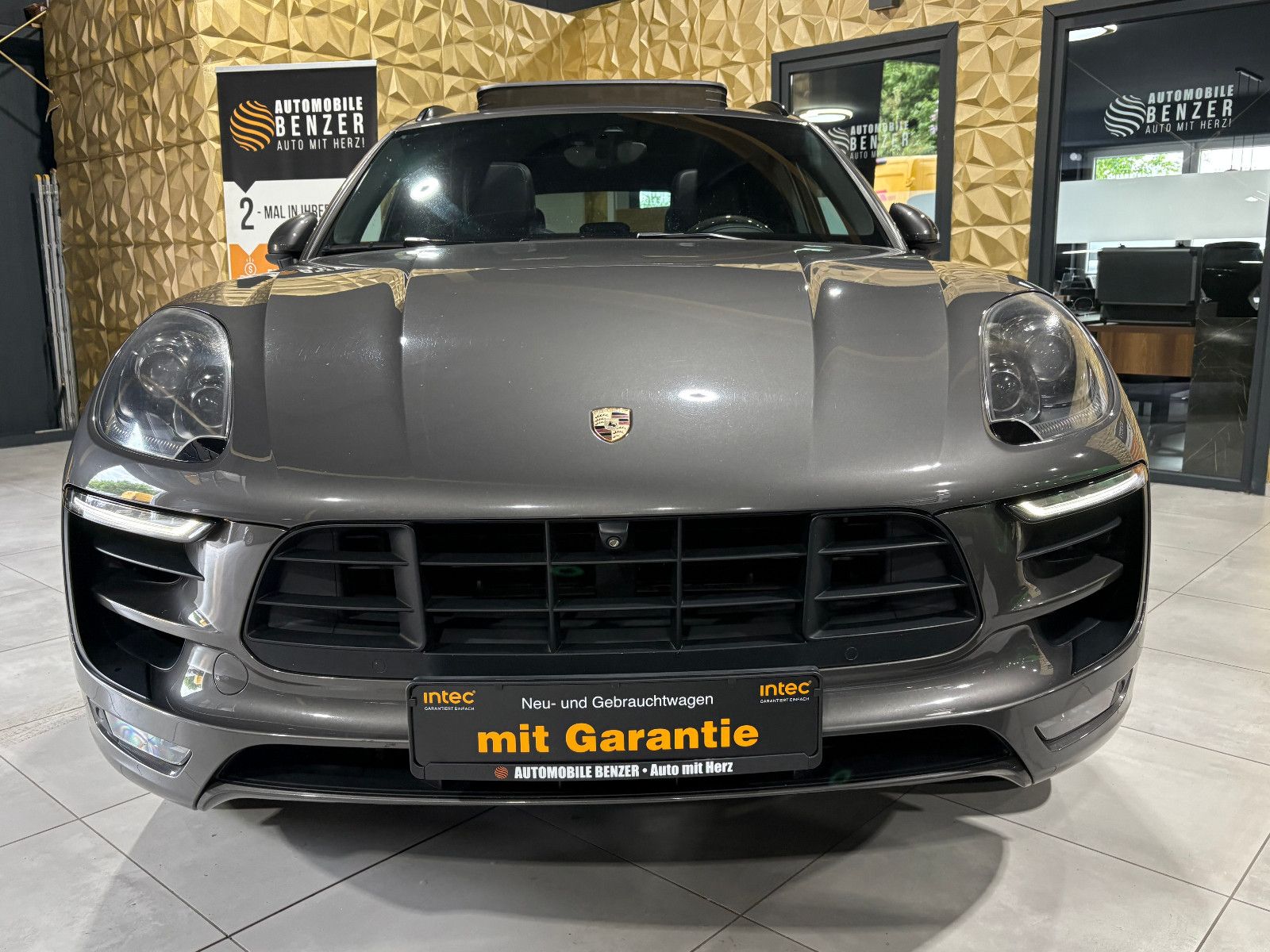 Fahrzeugabbildung Porsche Macan S Diesel/PANO/360°/MEMORY/SOUND/SHZ