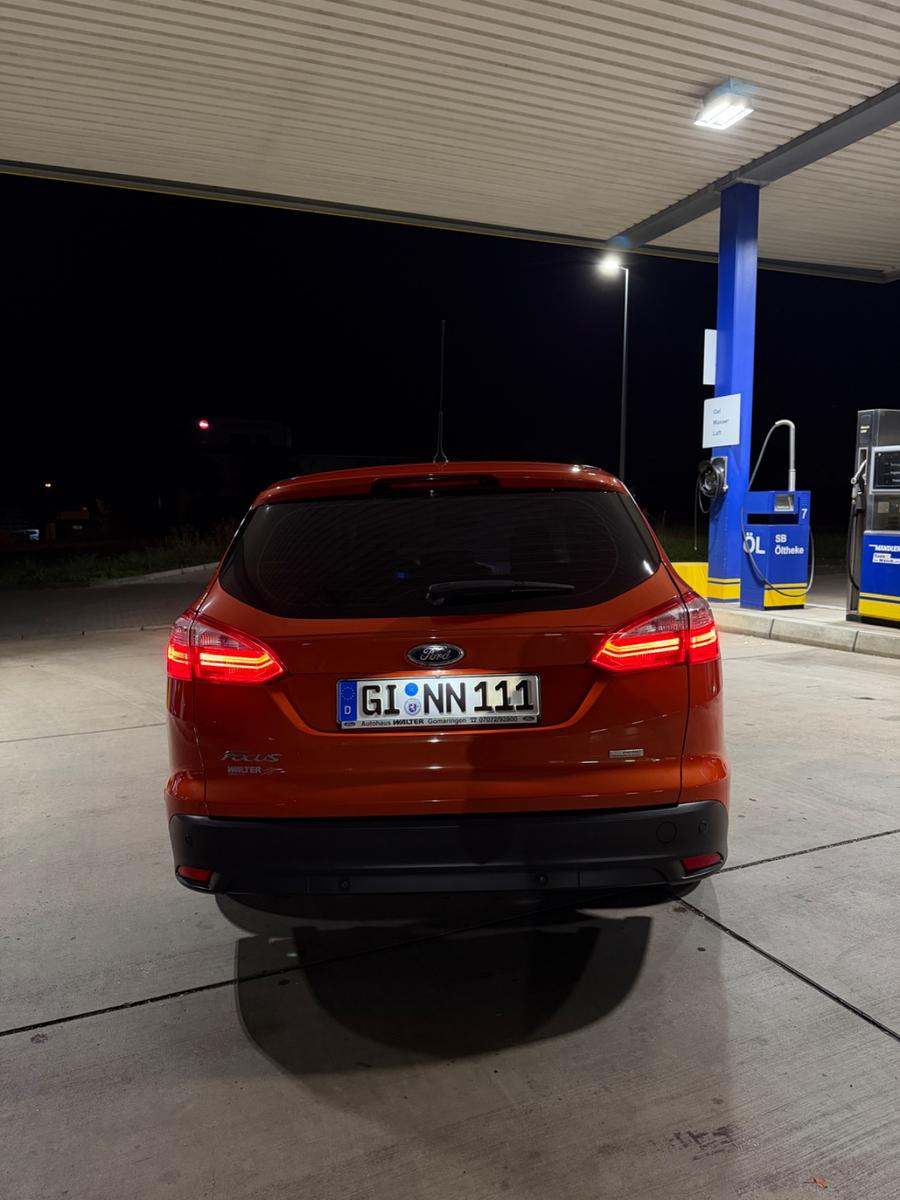 Ford Focus 2012 — photo 5