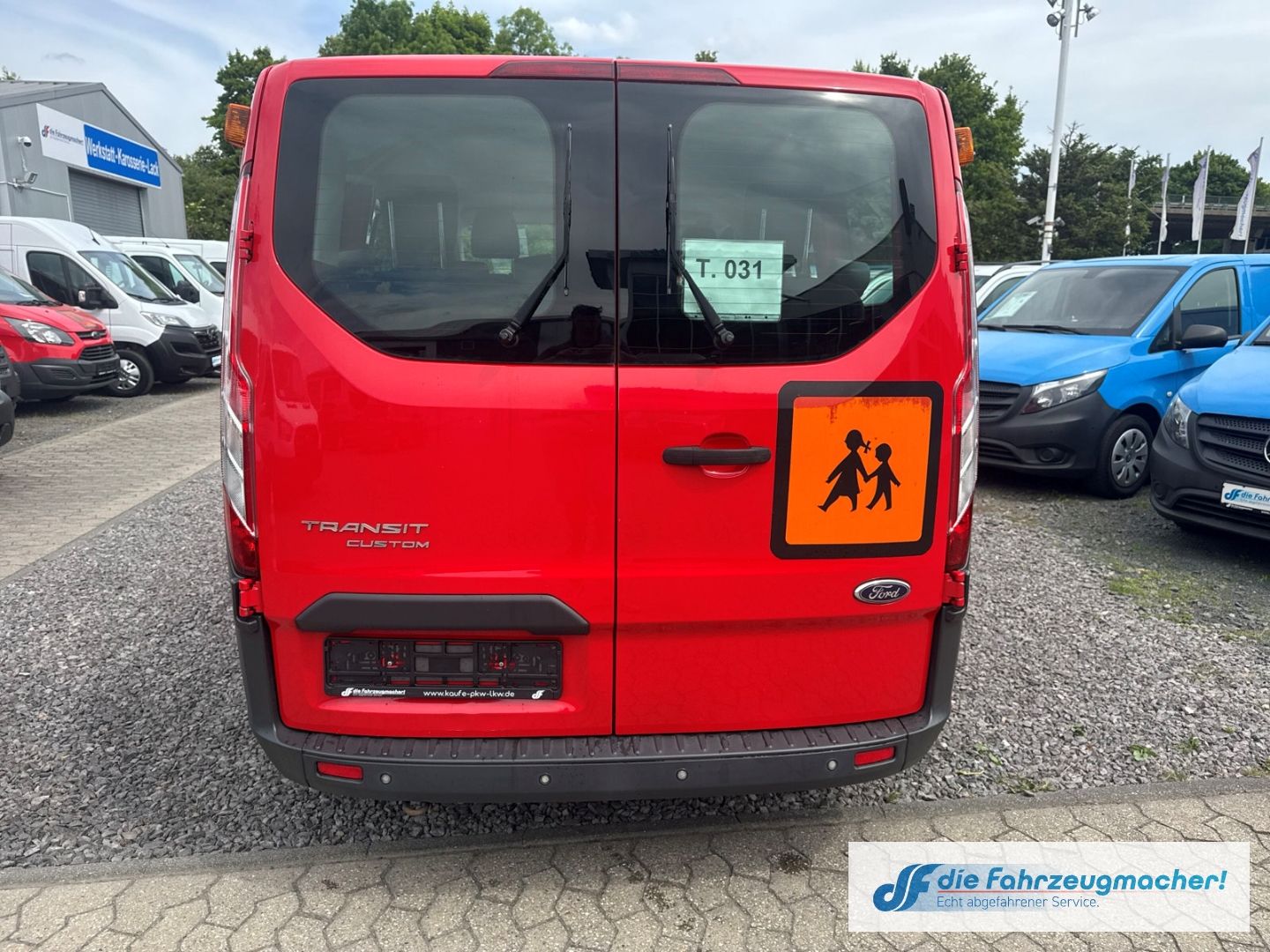 Fahrzeugabbildung Ford Transit Custom Kombi 300 L1 2.2 TDCi *4038 *EXPO