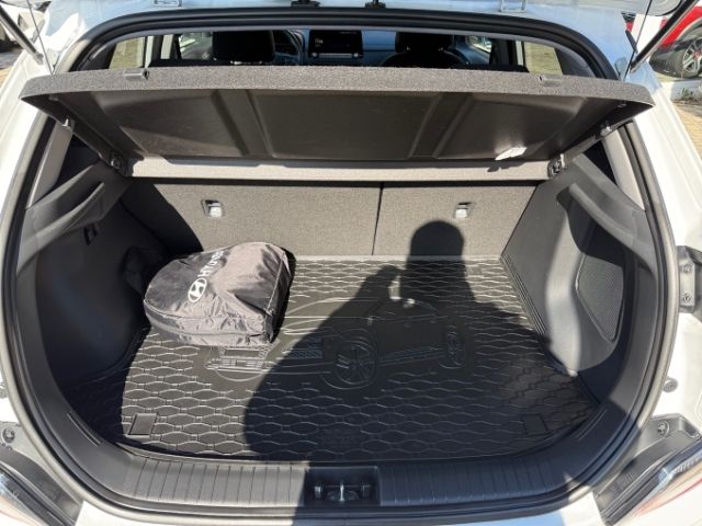 Fahrzeugabbildung Hyundai KONA Prime Elektro 2WD +KLIMA+SHZ+RFK+NAVI+LED+U