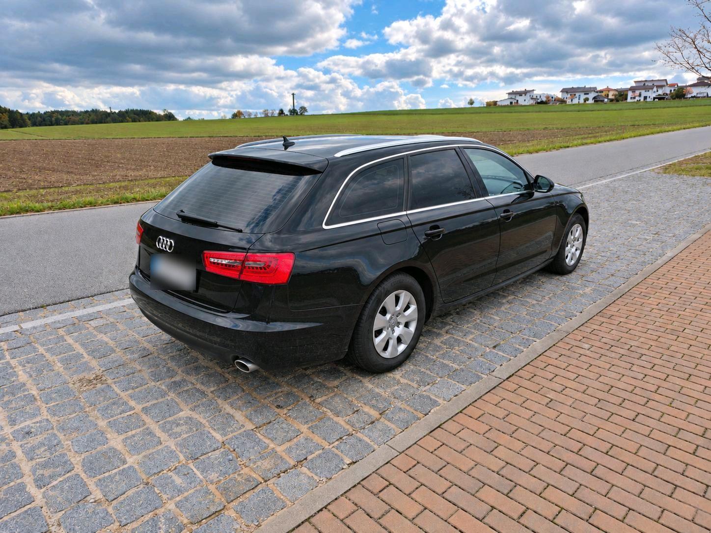 Audi A6 2014 — interior