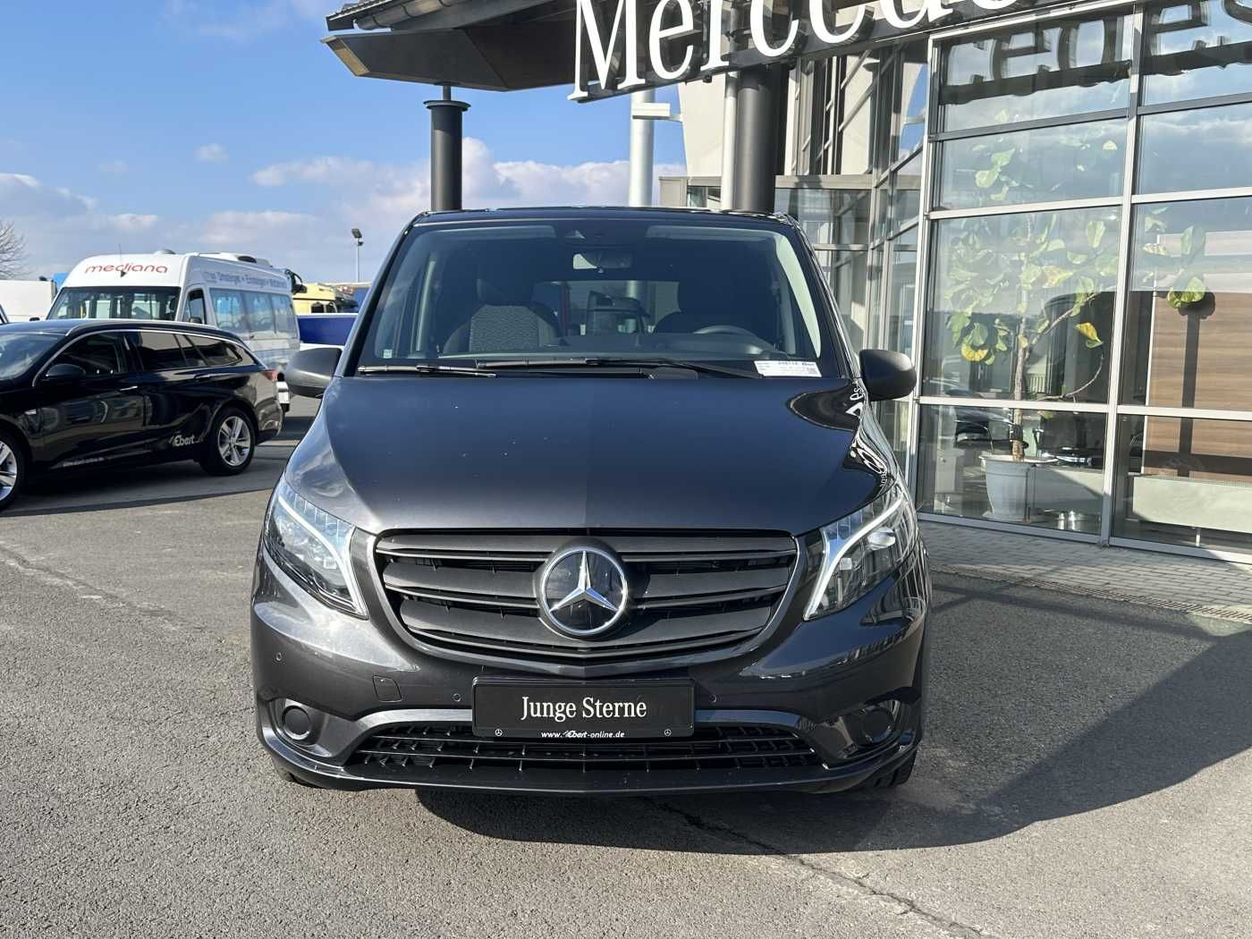 Fahrzeugabbildung Mercedes-Benz Vito 116 CDI 9G Klima AHK LED Audio40 Kamera
