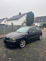 Seat Ibiza 1.4 16V 63kW Sport Edition Sport Edition - Seat Ibiza aus 2007: Edition Sport