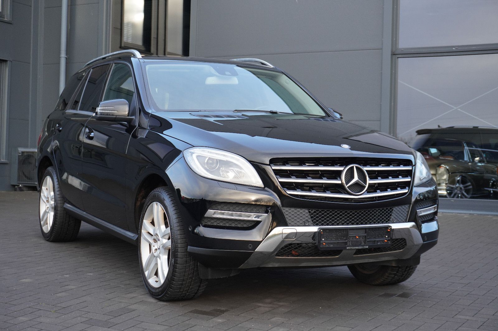 Fahrzeugabbildung Mercedes-Benz ML 250 CDI BlueTec