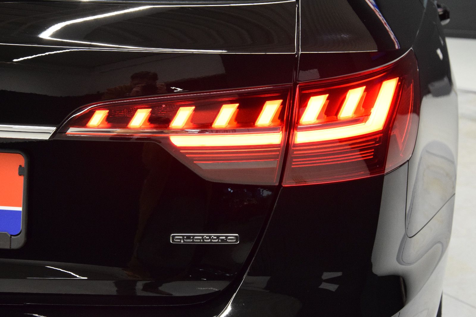 Fahrzeugabbildung Audi A4 Avant 40 TDI quattro B&O HuD Sitzbelü. ACC