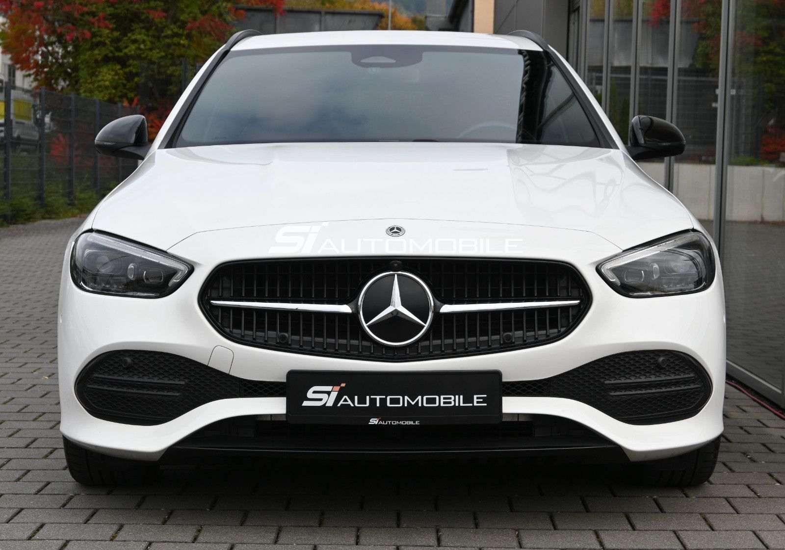 Fahrzeugabbildung Mercedes-Benz C 200 d T Avantgarde °Night Pak°AHK°ILS°360°KAM