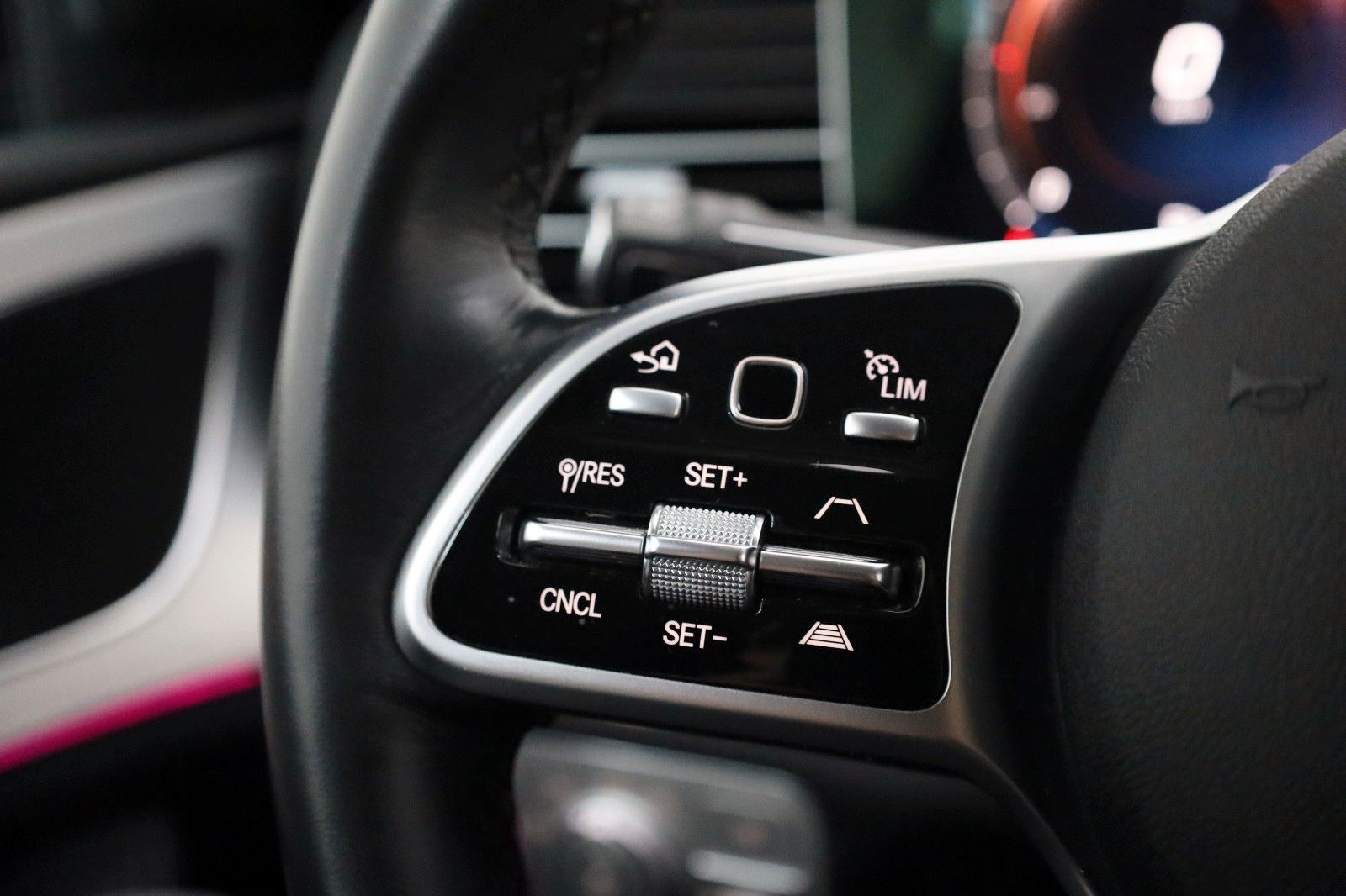 Fahrzeugabbildung Mercedes-Benz GLE 350 e 4M Coupe,AMG line,Navi,360°Kamera,ACC