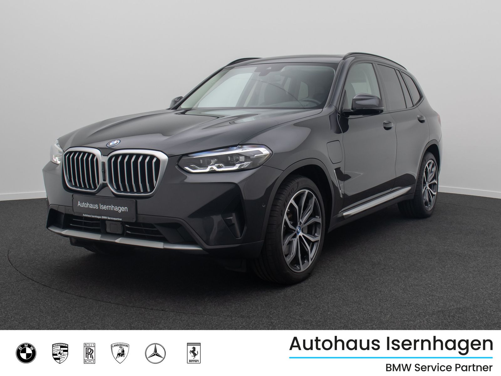 Fahrzeugabbildung BMW X3 xD30e Panorama 360&deg;HUD DAB HiFi AHK Komfort