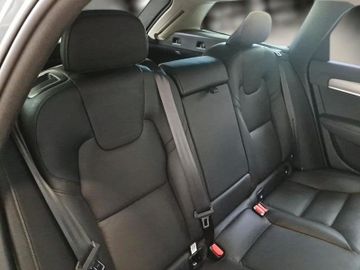 Volvo V90 - 11