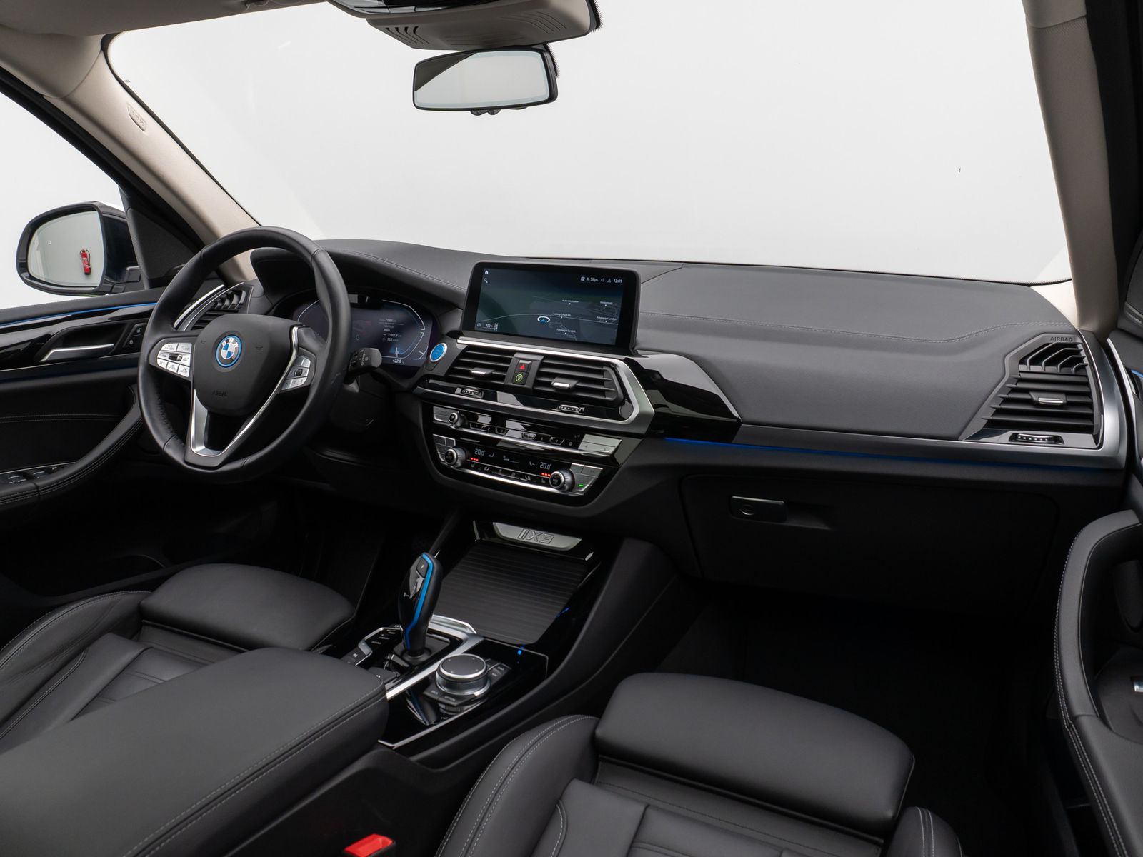 Fahrzeugabbildung BMW iX3 Impressive 360°HUD DAB H/K Komfort 20Zoll