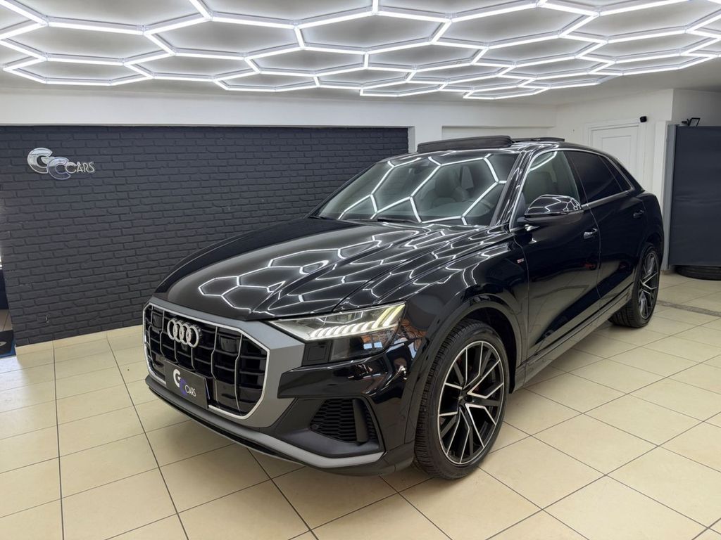 Image of Audi Q8