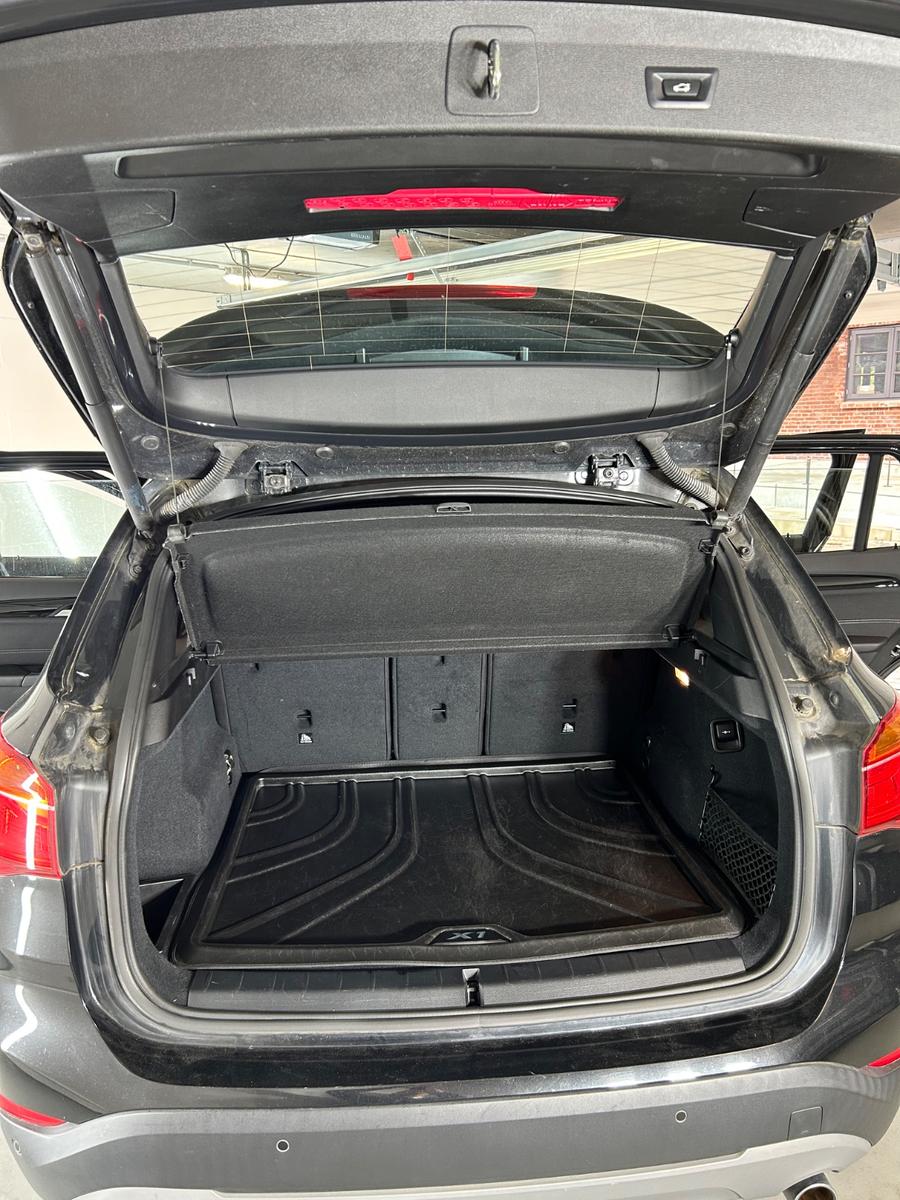 BMW X1 sDrive20i Advantage Steptronic DCT Advantage