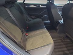 VW Arteon 2.0 TDI R-Line 4Motion/Matrix/Assisysteme