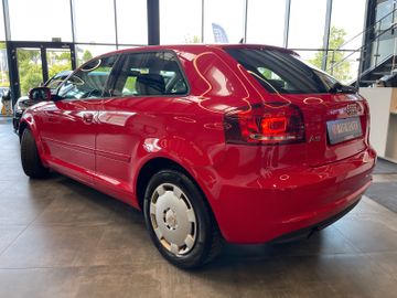 Audi A3 2.0 TDI Attraction*TÜV1226*Klima*Schiebedach
