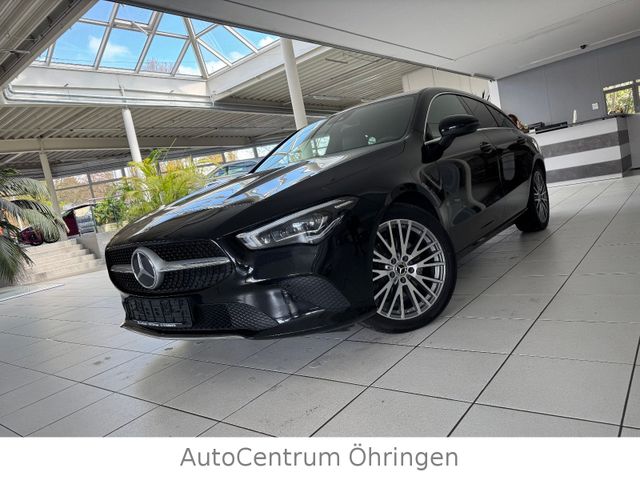MERCEDES-BENZ CLA 220d Shooting Brake 1. Hand Leder Pano Burm