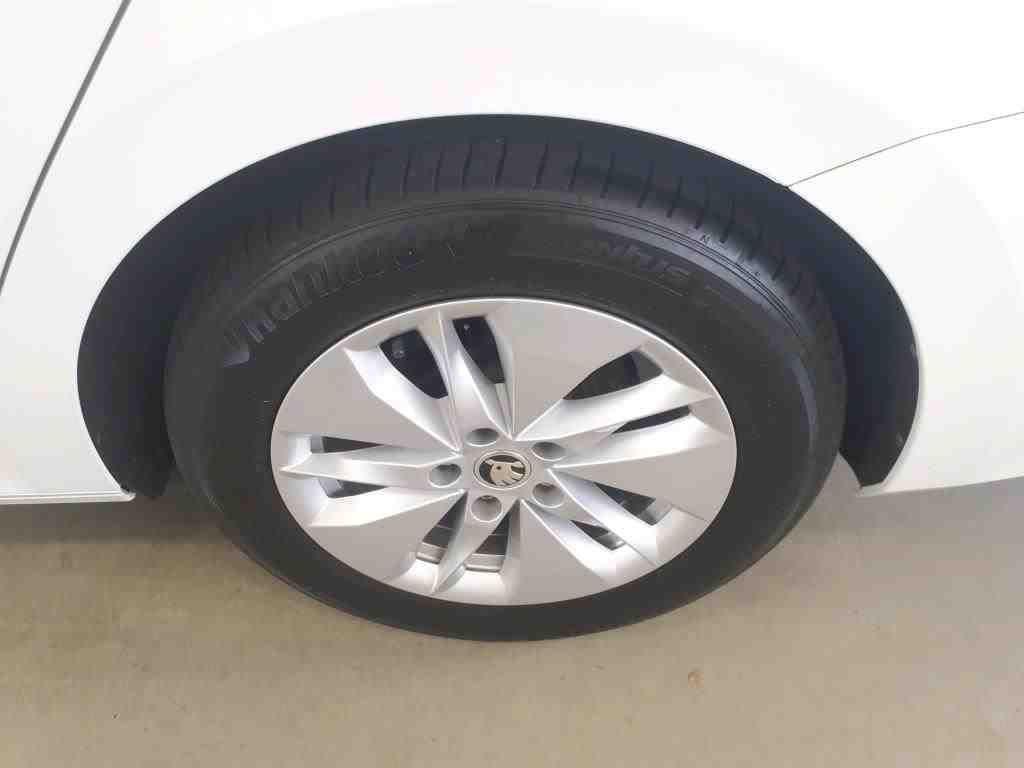 Skoda Octavia Combi Ambition 2.0 TDI LED*SHZ*PDC*NAV*, миниатюра 13