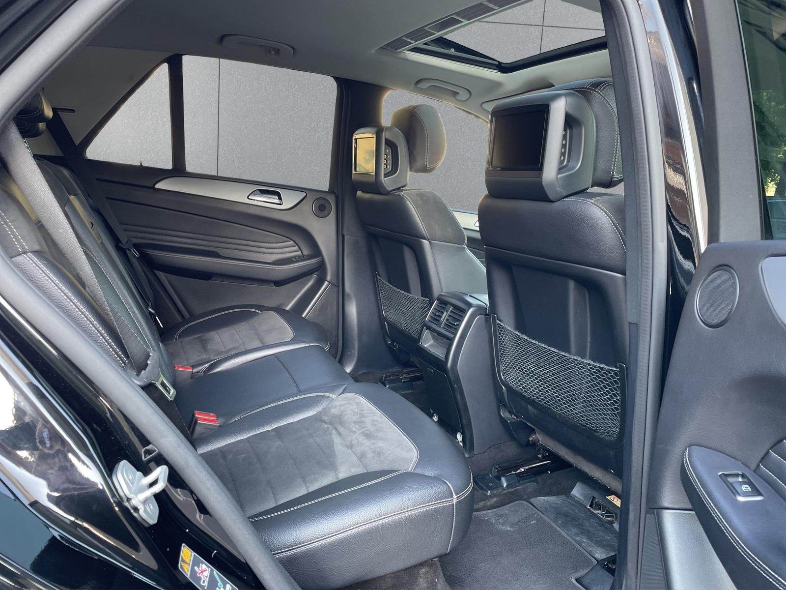 Mercedes-Benz ML 350 D 4Matic AMG 20 Zoll AHK SD Harman Kardon