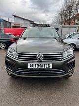 Volkswagen Touareg V6 TDI 4Motion*NAVI*360 Grad*ACC*LEDER* - Volkswagen Touareg: Luftfederung