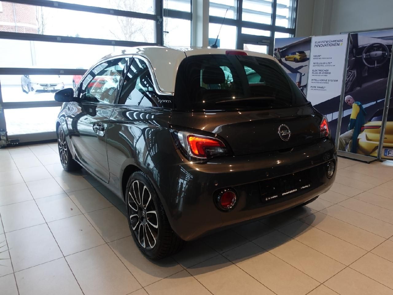 Fahrzeugabbildung Opel Adam 1,4 Glam