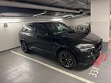 BMW X5 xDrive30d M-Sportpaket - BMW X5 Gebrauchtwagen in München
