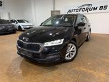 Skoda Octavia Combi Style 2.0TDI DSG/STHEIZ/CAM/MATRIX - Skoda Octavia Gebrauchtwagen in Braunschweig