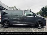 Opel Zafira Life Selection+9-Sitzer+Xenon+AHK+SHZ+ALU - Opel Vivaro: Kleinbus
