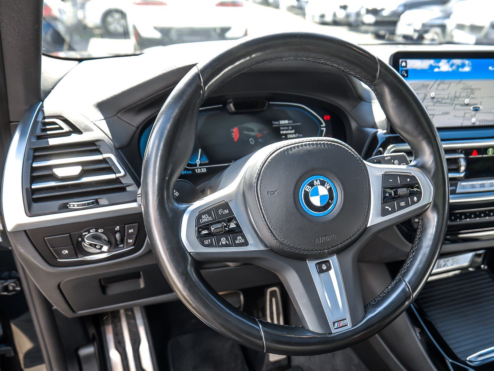 BMW iX3 M Sport PANO ACC RFK NAVI Standh. foto 23