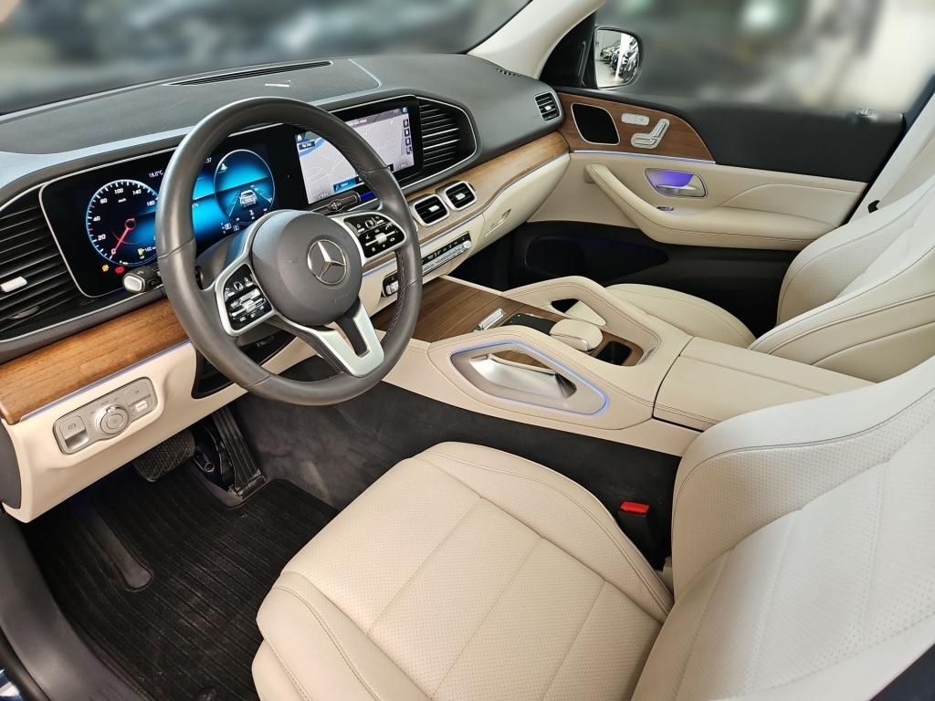Fahrzeugabbildung Mercedes-Benz GLE 300 d 4M AHK Navi Pano LED SHZ Aquablade