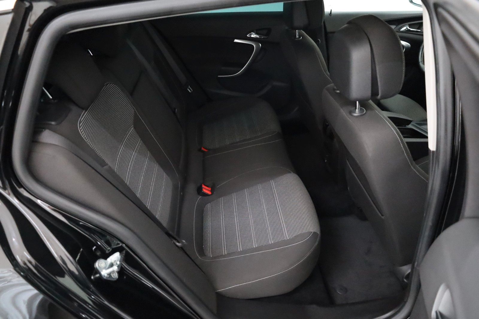 Fahrzeugabbildung Opel Insignia A ST Innovation Navi,Xenon,Kamera,SR+WR