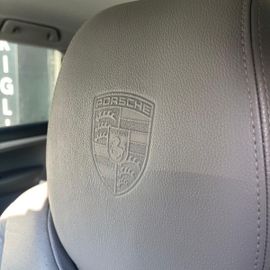 Porsche Cayenne - 11