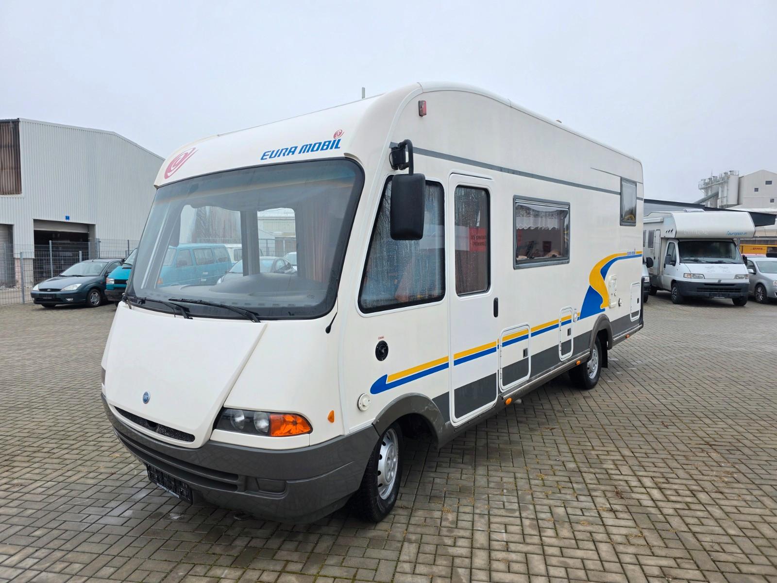Eura Mobil Integra 690 Klima Garage Festbett Solar