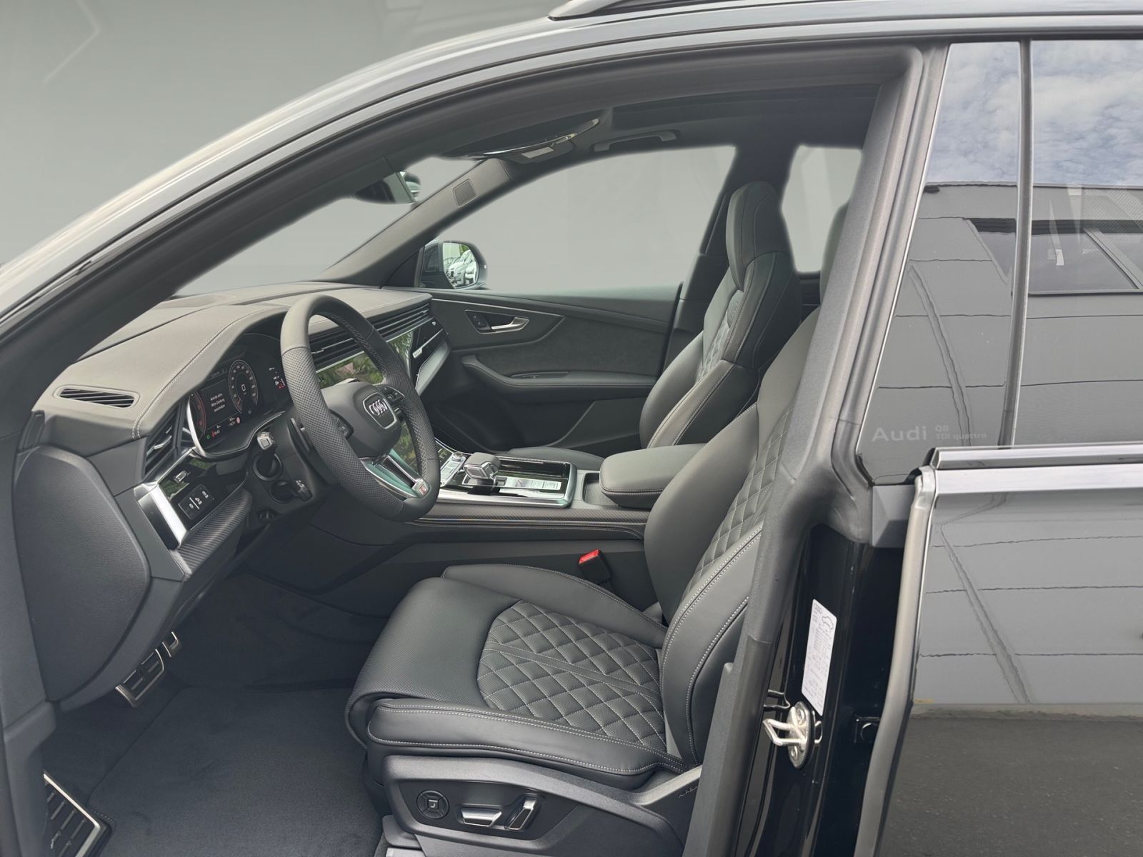 Audi Q8 - Bild 10