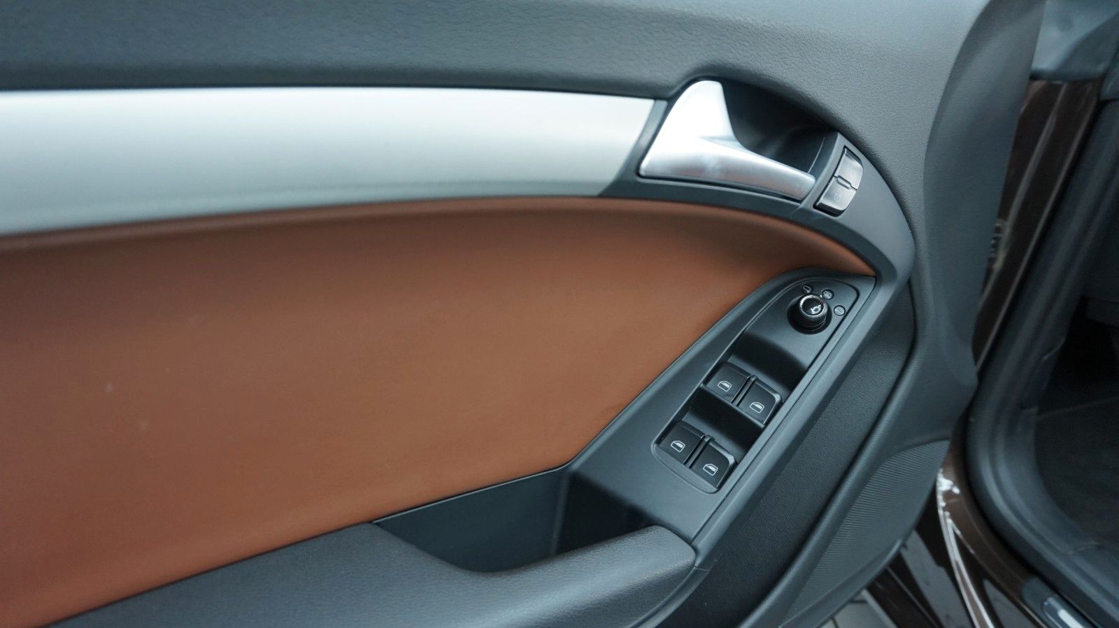 Fahrzeugabbildung Audi A5 Cabriolet TFSI Scheckheft gepfl. 7l durchs.V