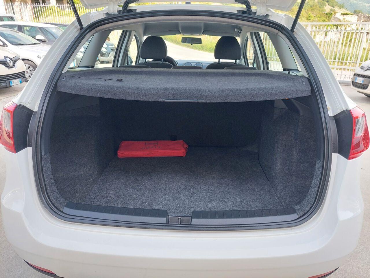 Seat Ibiza 2011 — photo 15