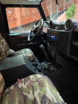 Land Rover Defender 110 Td4 Station Wagon SE SE - Land Rover Defender Gebrauchtwagen in München