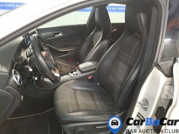 Mercedes CLA 200 - 8