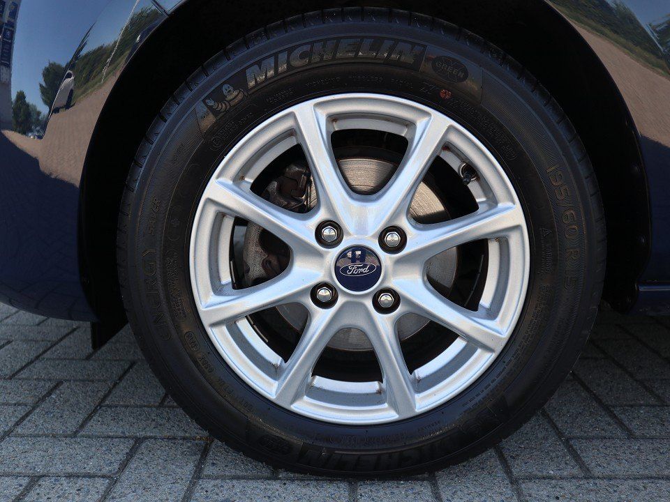 Fahrzeugabbildung Ford Fiesta 1.1 Trend KLIMA SHZ FSHZ ALU Bluetooth