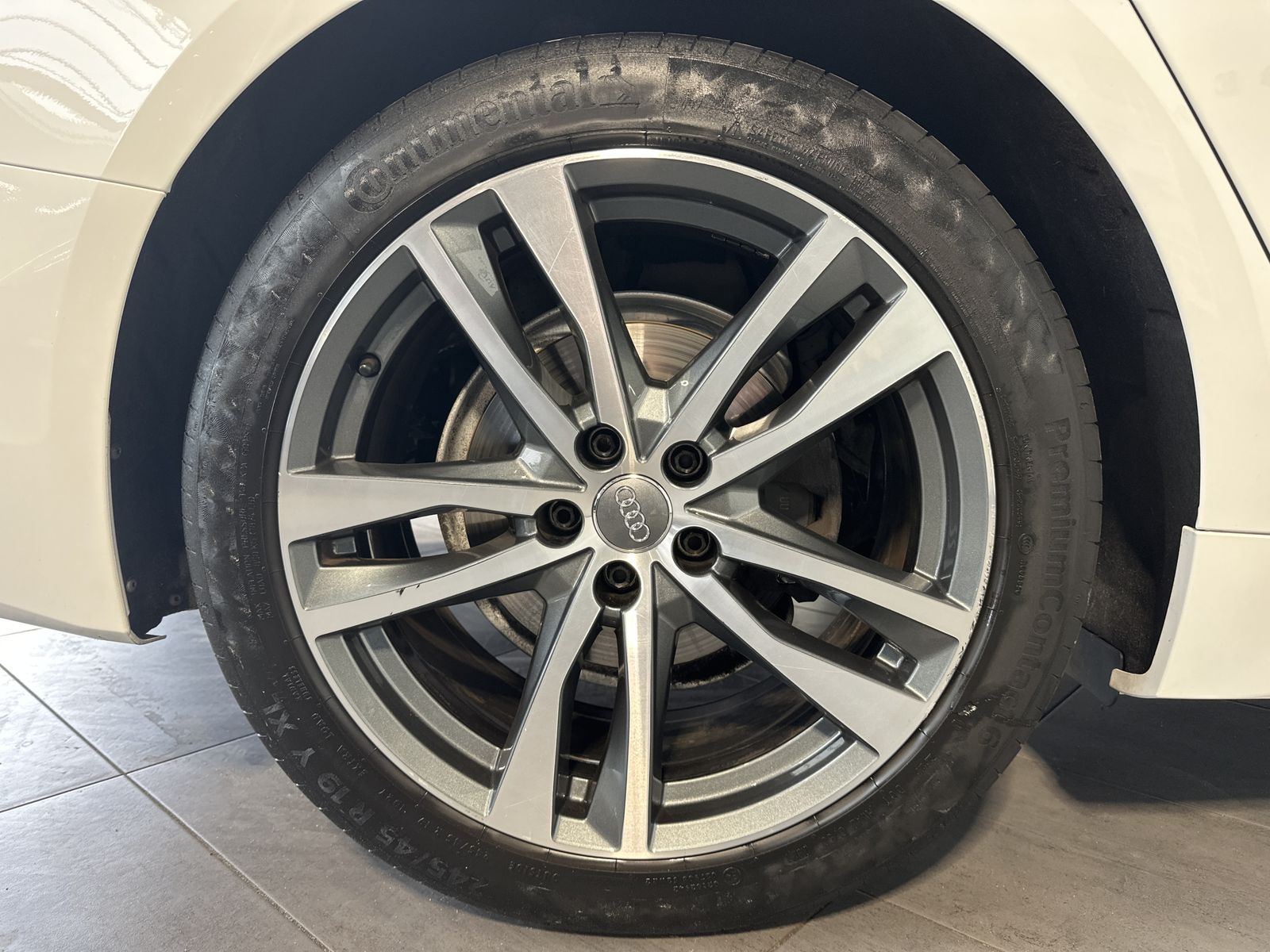 Fahrzeugabbildung Audi A6 Avant 40 TDI Qu S-Line Black NAV+LED+KAM+ACC