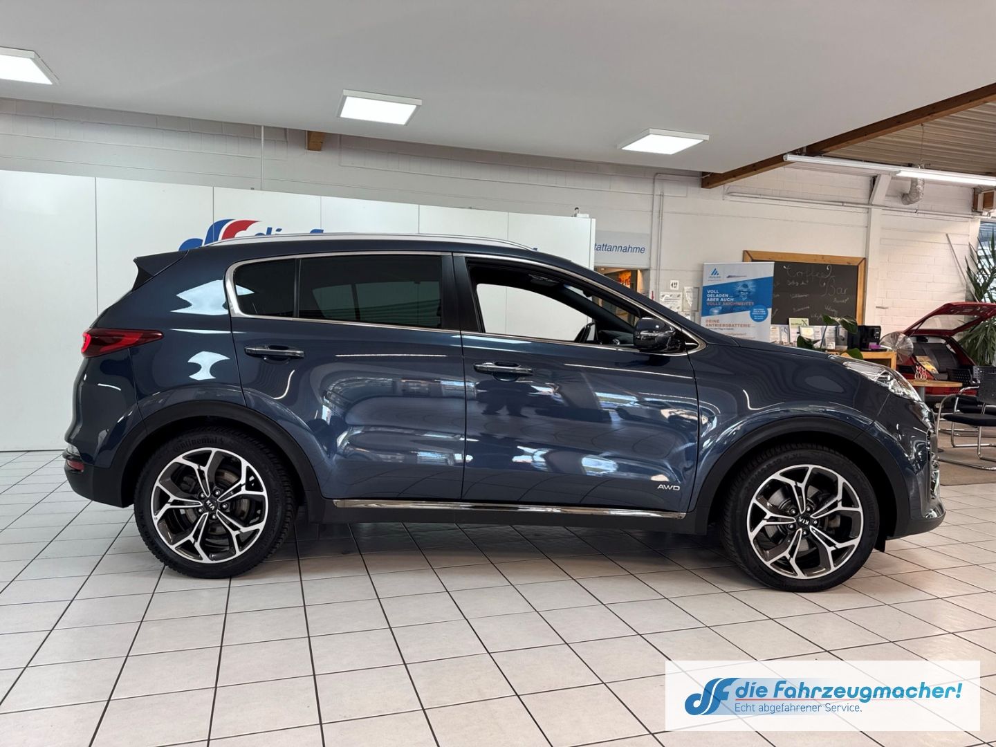 Fahrzeugabbildung Kia Sportage GT Line 4WD 2.0 CRDi Mild Hybrid EU6d-T