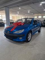 Peugeot 206 CC Cabrio - 1 Hand - gebrauchte Peugeot 206 aus dem Jahr 2003