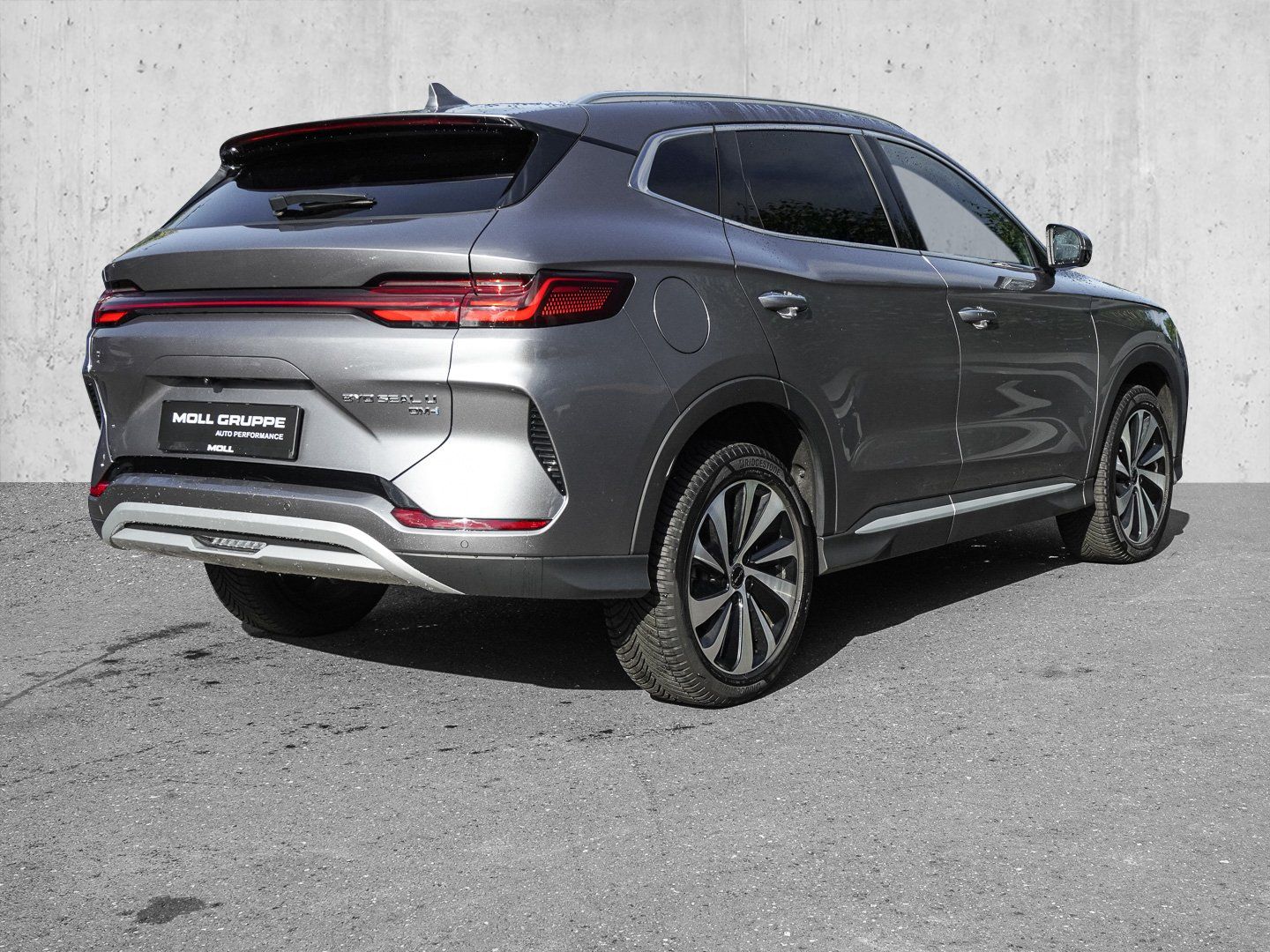 BYD SEAL U