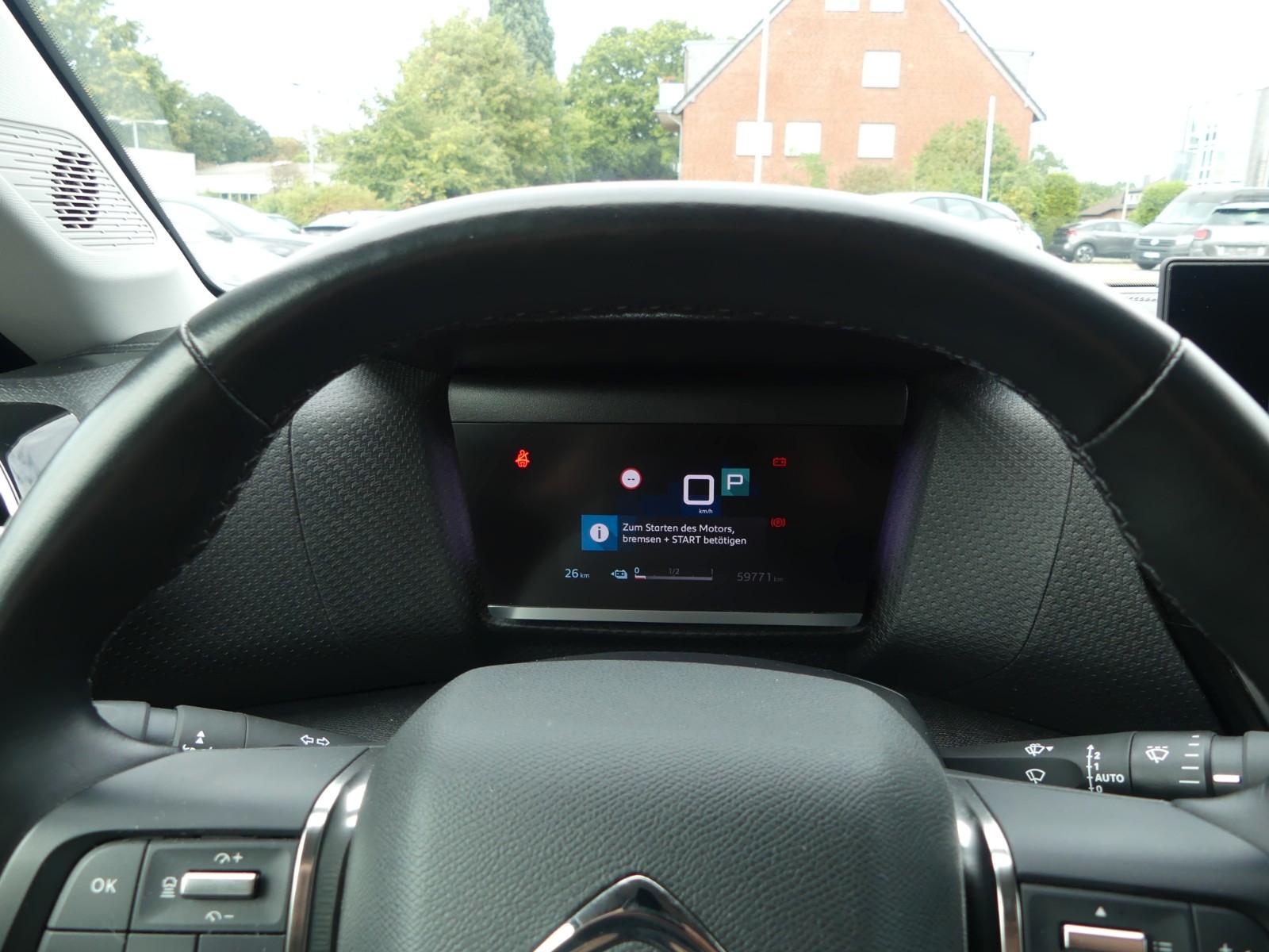 Citroën ë-C4 Shine 136 inkl. Winterkompletträder