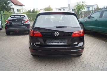 Volkswagen Golf - 5