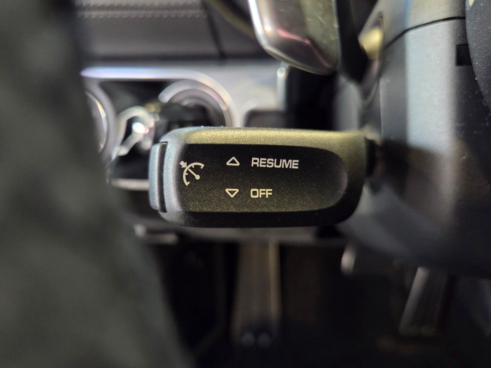 Fahrzeugabbildung Porsche Cayman 718 GTS/Sportchrono
