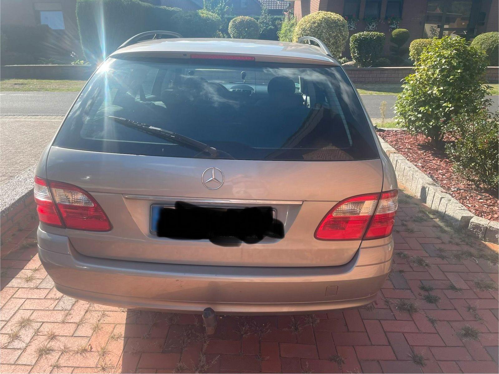 Mercedes-Benz E200 2004 — engine 163 HP (120kW)