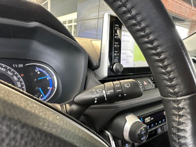 Toyota RAV 4  Hybrid *NAVI*LEDER*ELEKTR. HECKKLAPPE*