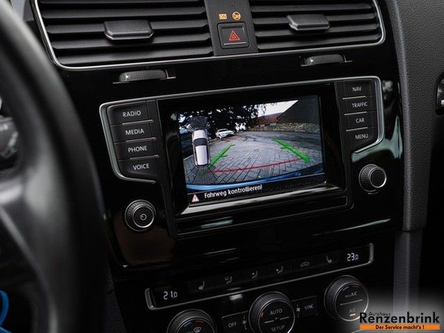 Golf VII Highline TSI DSG Xenon AHK 18" Kamera