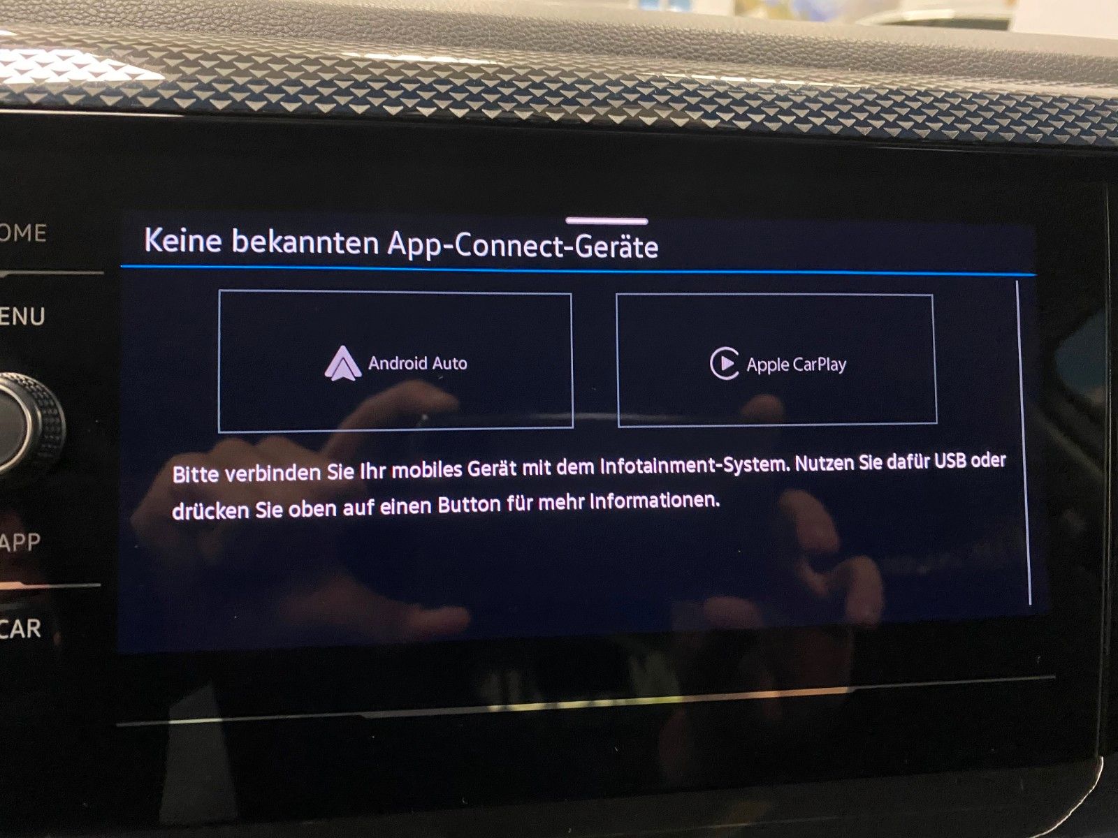 Fahrzeugabbildung Volkswagen Polo 1.0 TSI 70kW DSG Life+ALLWETTER+APP+GARANTI